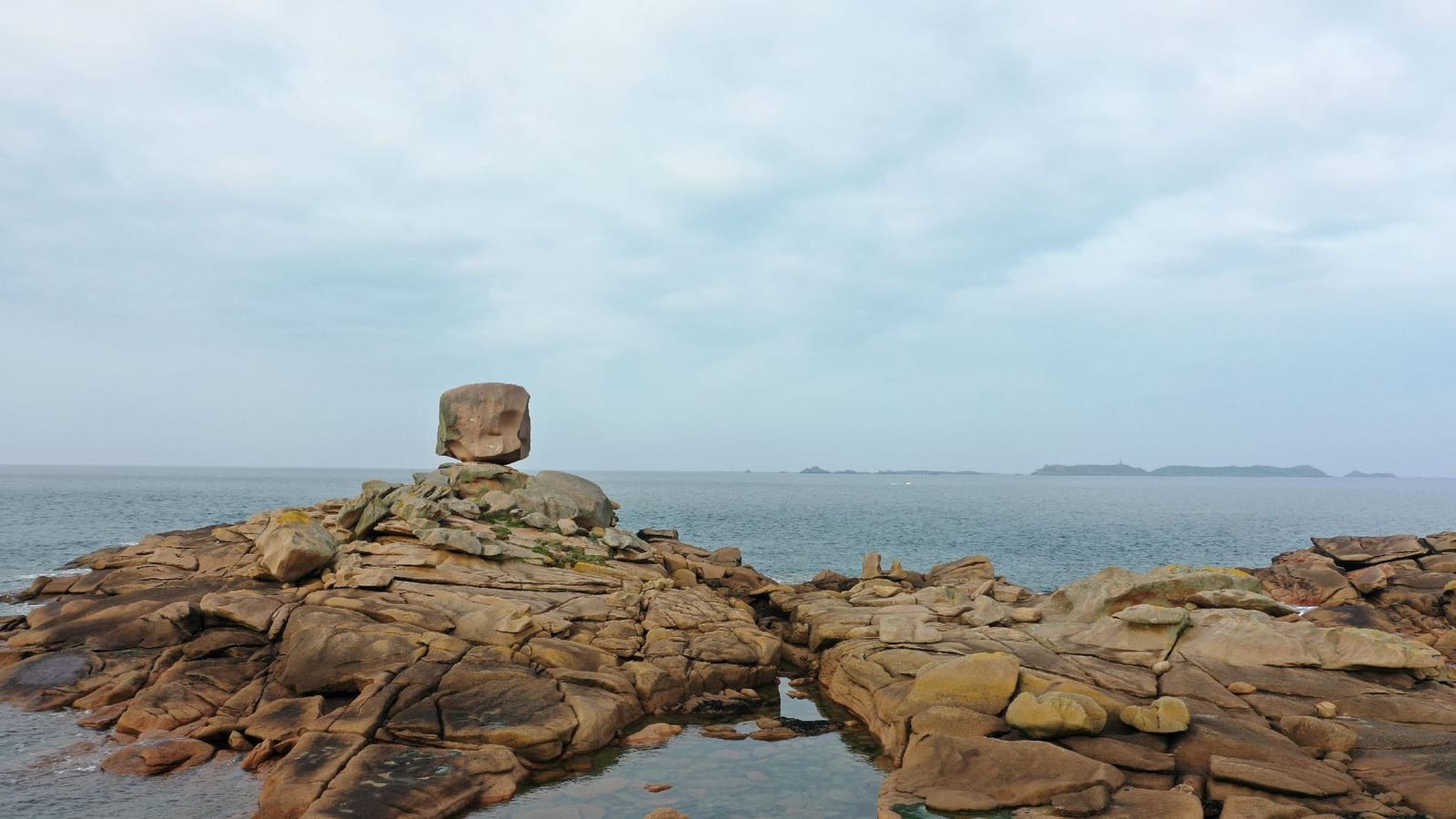 En Bretagne, la Côte de Granit Rose vise l'Unesco